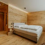 Almrausch Lech am Arlberg