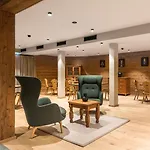 Almrausch Apart Otel *