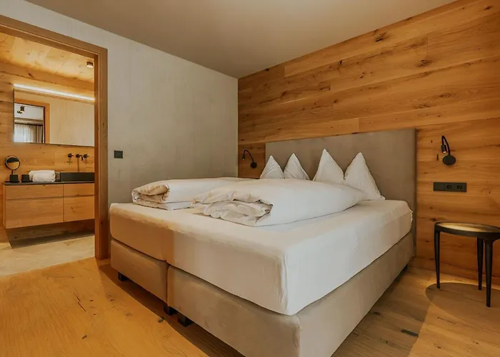 Almrausch * Lech am Arlberg