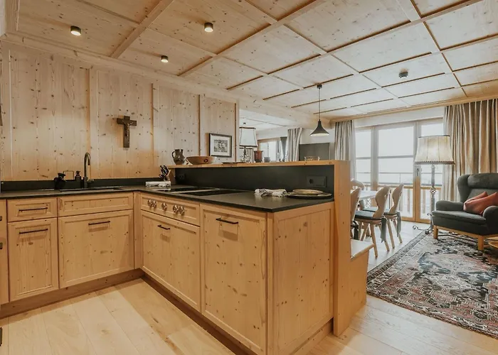 Almrausch * Lech am Arlberg